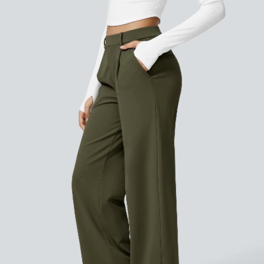 Halara Flex DayStretch High Waisted Pocket Straight Leg Petite Medium